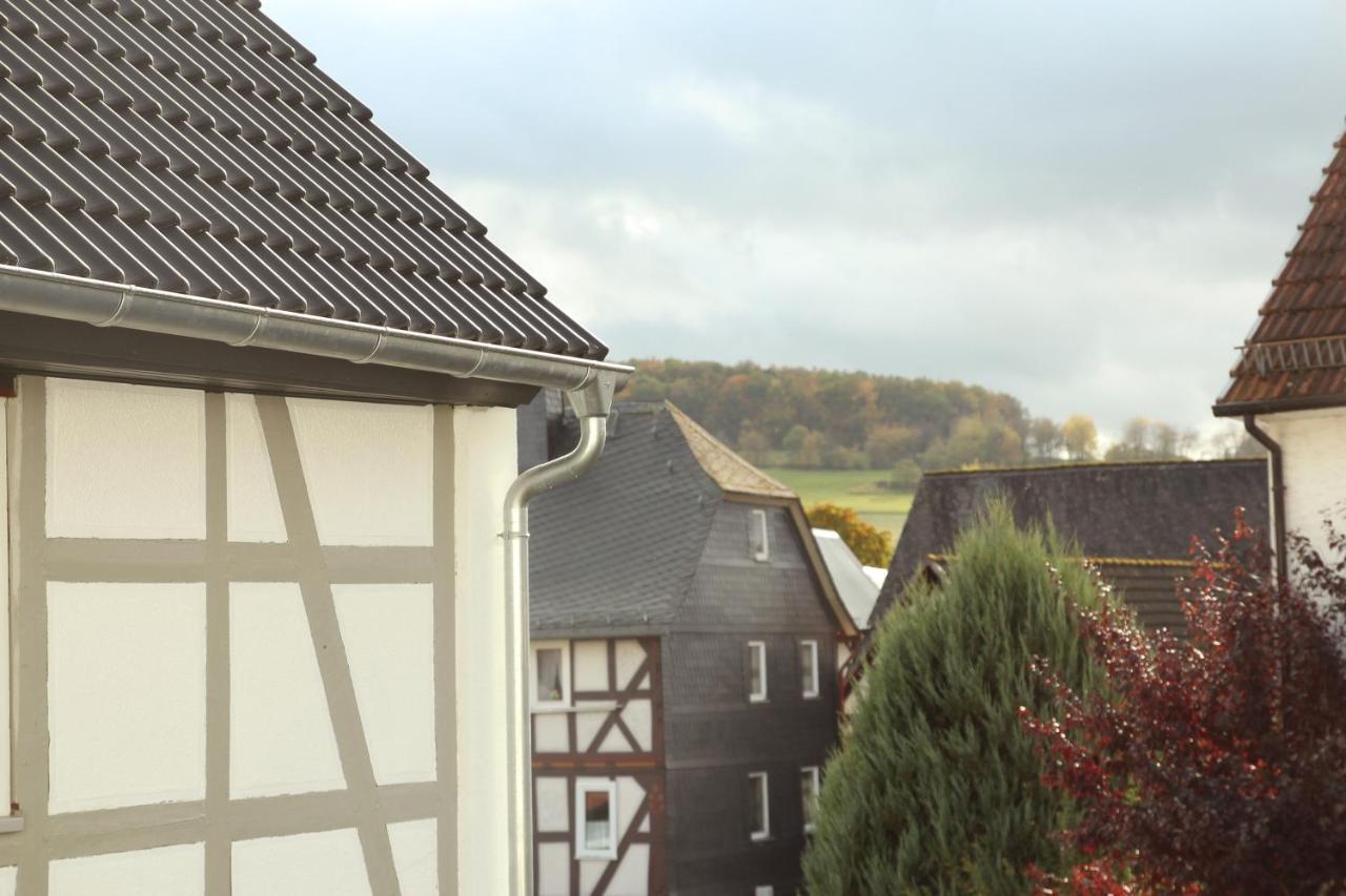Im Fachwerk - Wohlfuehlen, Entspannen & Wandern Im Gruenen Gladenbach Dış mekan fotoğraf
